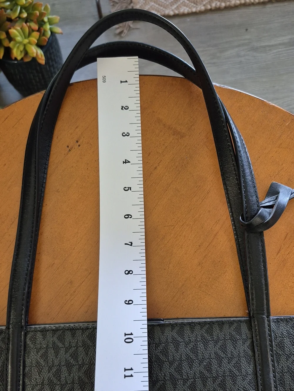 Michael Kors Large Reversible Black MK Logo Tote Bag w/ MK  Logo Glasses Case